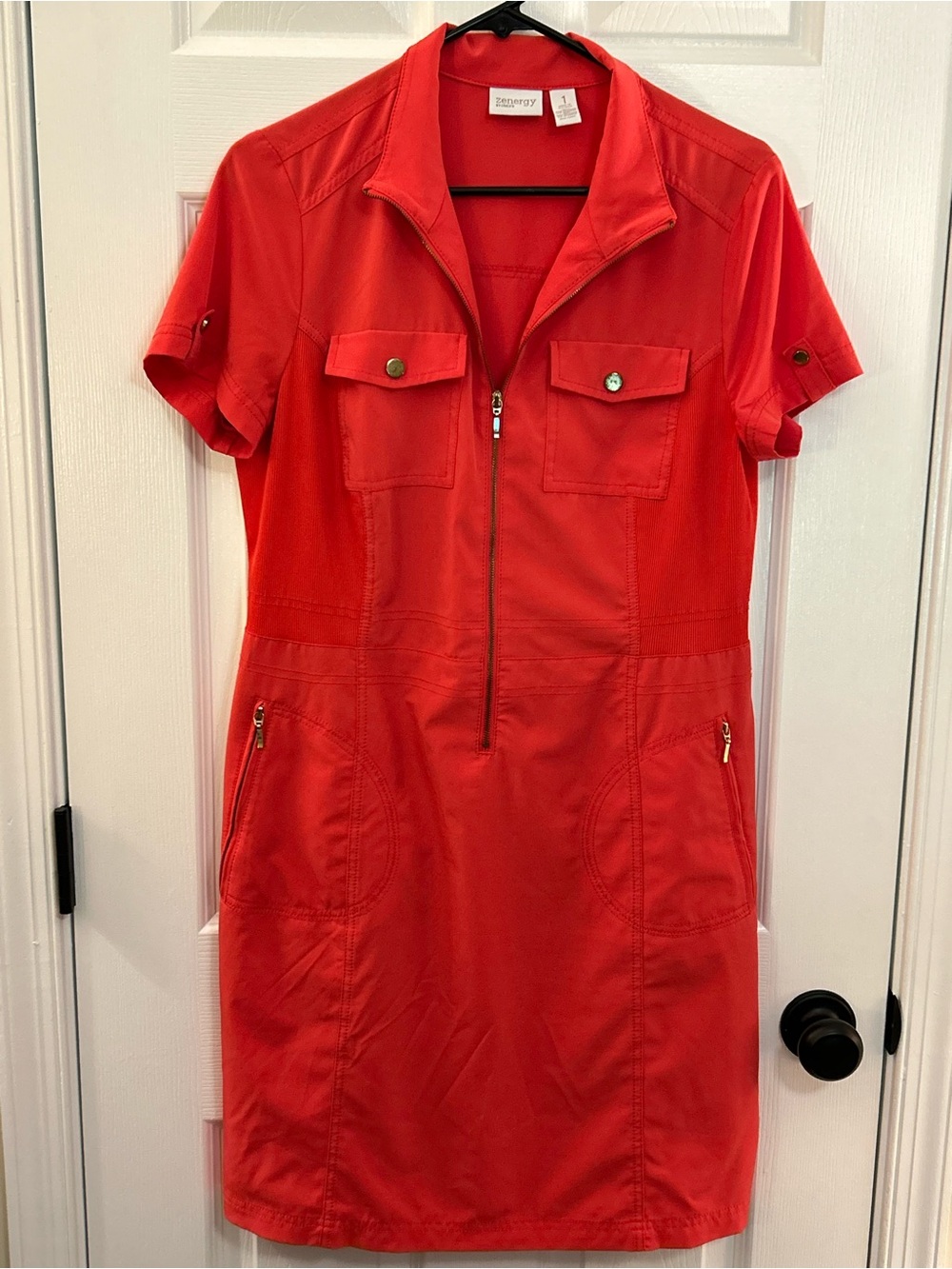Chico’s Zenergy Deep Coral Zip Front Utility Dress Size 1 Pockets